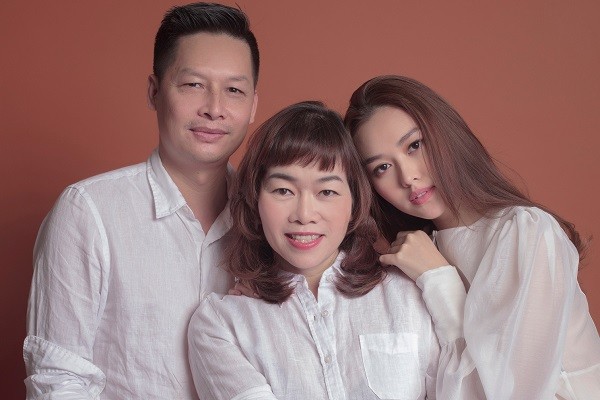 Á hậu Tường San tiết lộ ‘quy tắc nghiêm khắc’ khi sống cùng gia đình