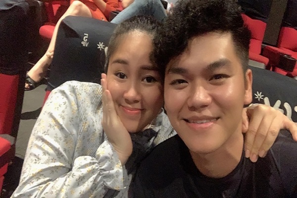 Trung Kiên tạo tâm lý thoải mái cho Lê Phương trước ngày ‘vượt cạn’