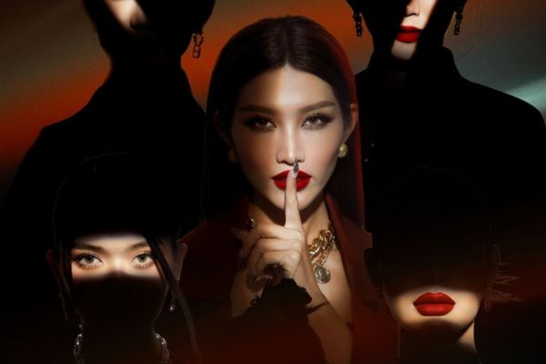 Team Chế Nguyễn Quỳnh Châu ‘chào sân’ MIQVN 2023