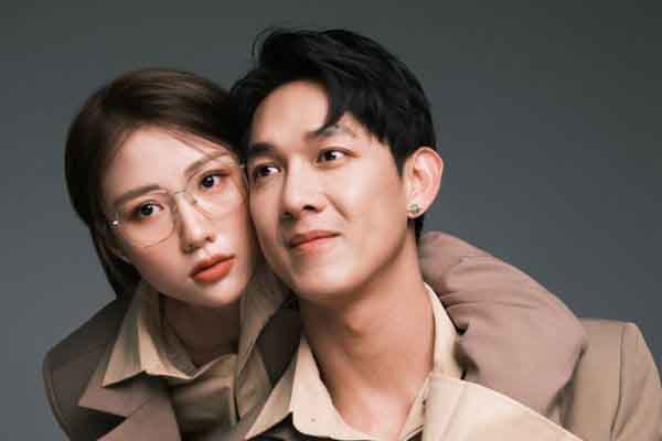 Song Luân, Uyển Ân tung ảnh ‘tình bể bình’ dịp Valentine