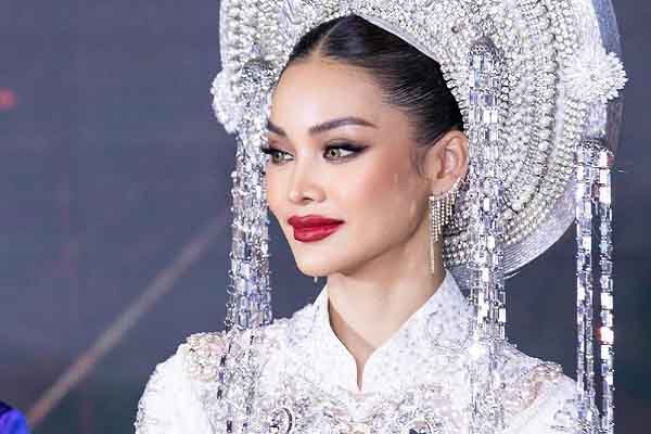 Lan Khuê và phong cách thời trang thời thượng