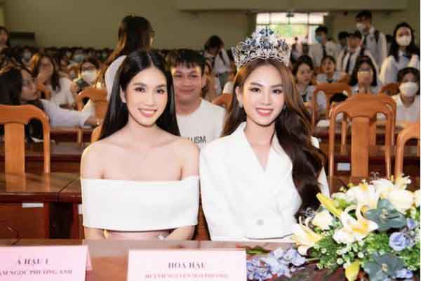 Mai Phương, Phương Anh truyền cảm hứng thi hoa hậu cho các bạn trẻ