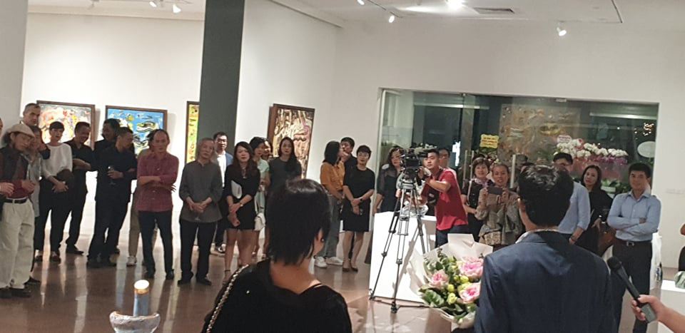 ‘Người bay và giấc mơ siêu thực’ hiện tượng và hiện thực hội họa