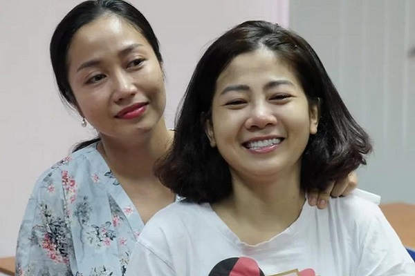 Mai Phương nhập viện, sức khỏe ngày càng suy yếu