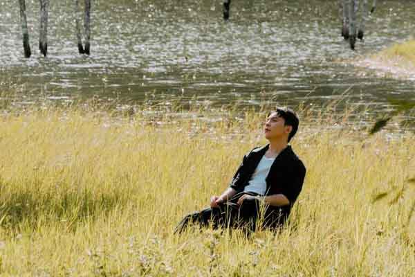 ‘Sư phụ’ Kay Trần ‘chào sân’ V-pop