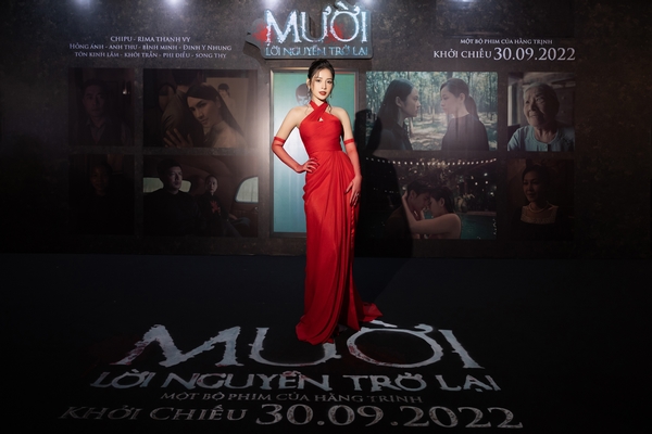 Chi Pu xinh đẹp lộng lẫy trên thảm đỏ