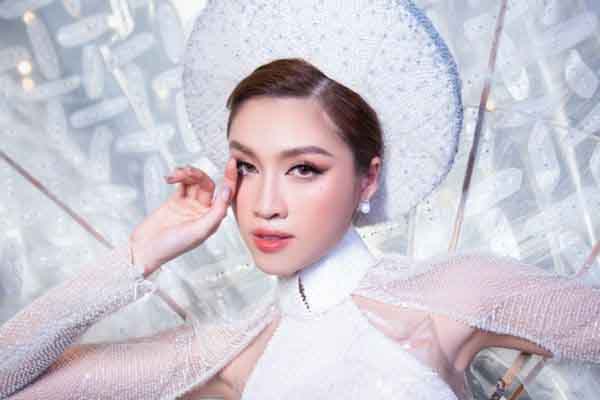 ‘MC 3000 chữ’ Thanh Thanh Huyền mang ‘Bánh tráng’ đến ‘Miss Charm 2023’