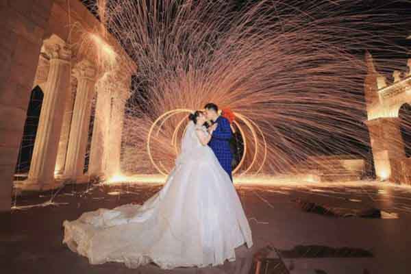 Yêu từ cái nhìn đầu tiên, cặp đôi kết hôn sau 8 tháng được Quyền Linh mai mối