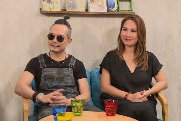 Vợ Jimmii Nguyễn tiết lộ hành trình từ ‘fan girl’ đến bạn đời của thần tượng trong ‘Gõ cửa thăm nhà’