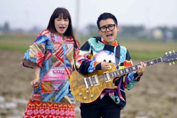 Thanh Hà về quê cùng Phương Uyên cho ra 5 MV Tết