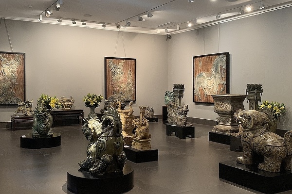 Triển lãm nghệ thuật ‘Linh thú thời nay’ của nghệ nhân gốm sứ Bát Tràng