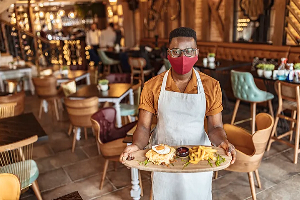 Đâu là nơi ngồi an toàn nhất khi đến nhà hàng mùa COVID ?