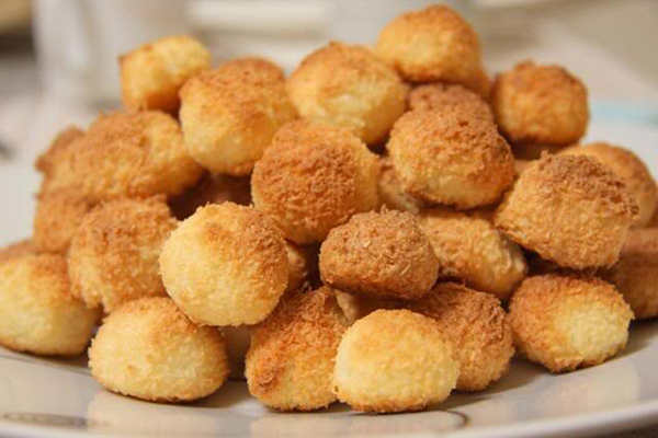 Giới trẻ Hàn Quốc ‘phát sốt’ với những món ăn vặt của Việt Nam