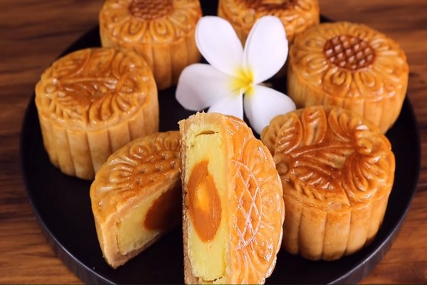 Đa dạng các loại bánh trung thu mới năm 2020