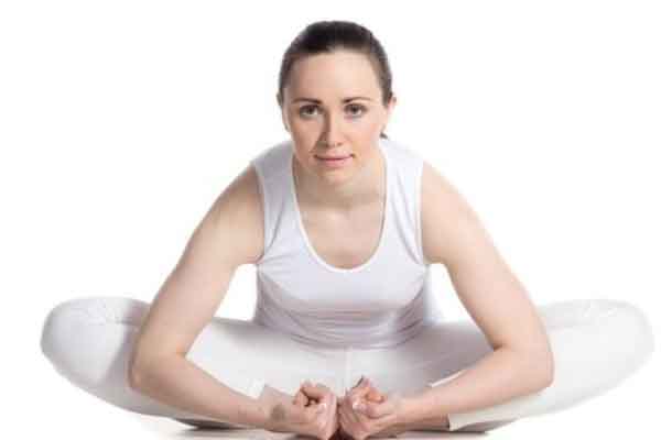 4 bài tập giúp đôi chân thon gọn trong những ngày “tránh dịch”