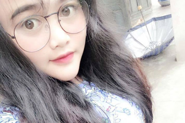 Bị bạn bè xa lánh, người yêu bỏ rơi, cô gái lột xác ngoạn mục khi giảm được 23kg chỉ trong 3 tháng nhờ ăn kiêng