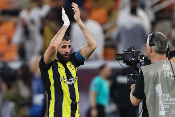 Rời Real Madrid, Benzema lần đầu nếm thất bại tại FIFA Club World Cup