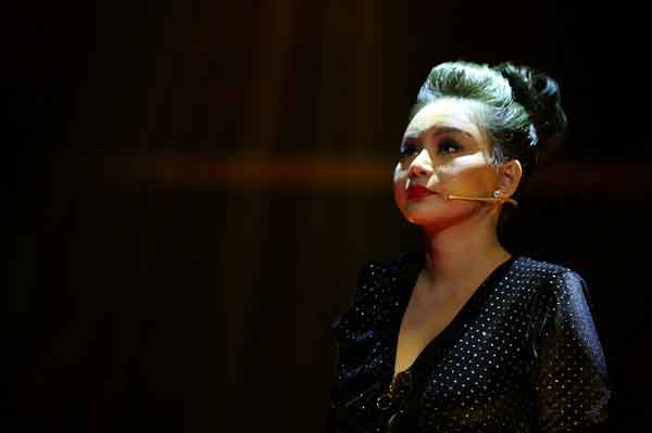 Lê Giang đã từng tự tử vì bị đồng nghiệp cô lập cùng tin đồn ‘thuê giang hồ đánh chồng’