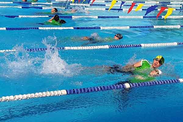 9 lợi ích về sức khỏe khi tham gia bơi lội