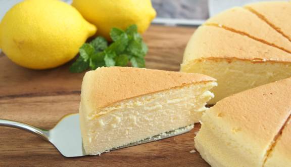 Tự tay làm bánh phomai mềm mịn cho bé yêu