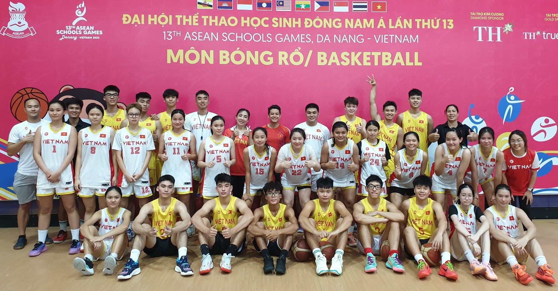 Bóng rổ Việt Nam sẵn sàng ‘gặt vàng’ tại Đại hội Thể thao học sinh Đông Nam Á