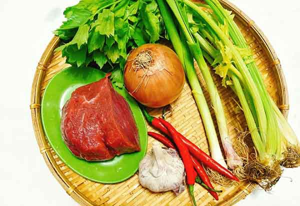 Bò xào cần món ăn thơm ngon tốt cho sức khỏe