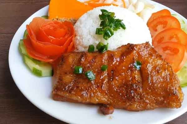 Hai món ăn gắn bó sâu sắc với người ở Sài Gòn