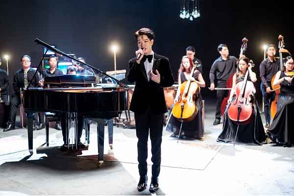 Đức Phúc mạnh tay chi 100 triệu để làm mới ca khúc ‘Một thời đã xa’ tại Làn Sóng Xanh 