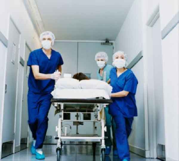 Bệnh nhân bị xuất huyết dữ dội nghi do uống an cung ngưu hoàng hoàn