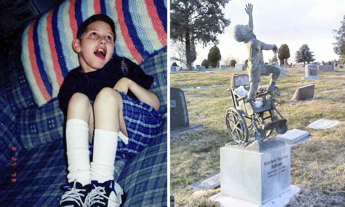 Bia mộ cậu bé vươn mình từ chiếc xe lăn và câu chuyện cảm động về người con tật nguyền