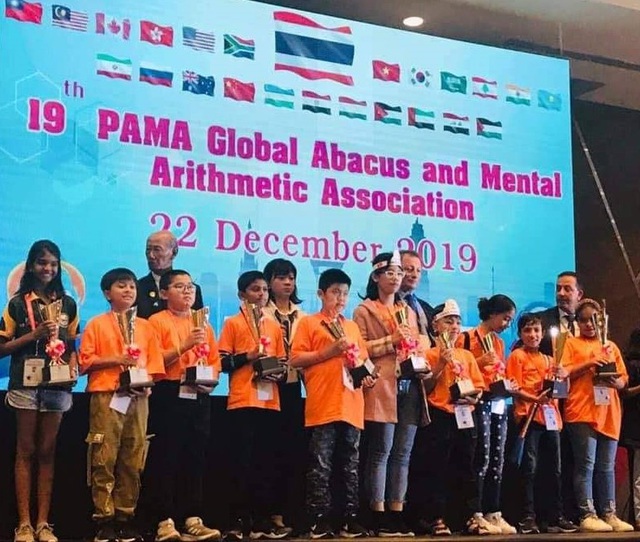 Cậu bé Việt Nam đạt giải Nhì cuộc thi Toán trí tuệ Quốc tế