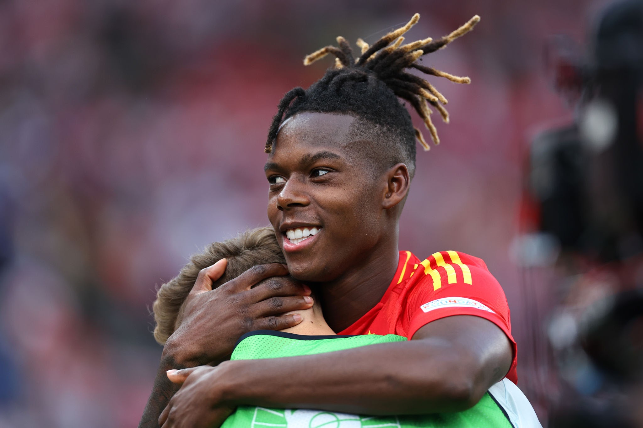 Euro 2024: 10 cầu thủ thi đấu vì tương lai của bản thân