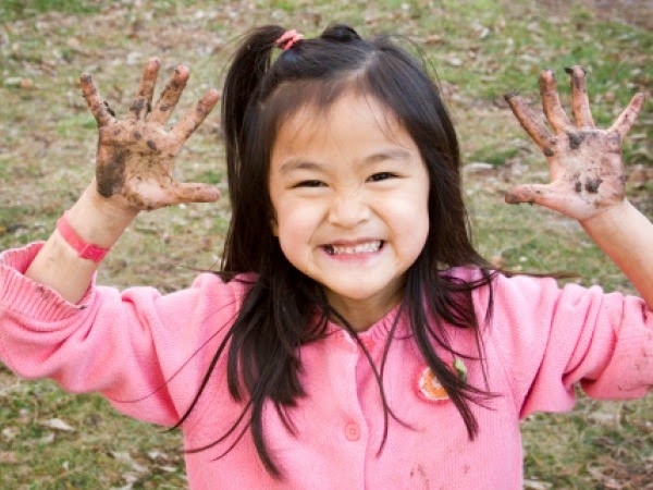 Ba đặc điểm chứng tỏ bạn là cha mẹ trực thăng