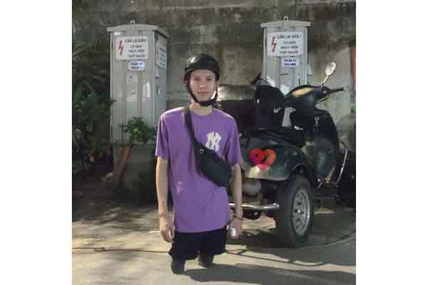 Chàng trai không chân lên mạng nhờ tìm việc và 300 cuộc gọi ấm tình người