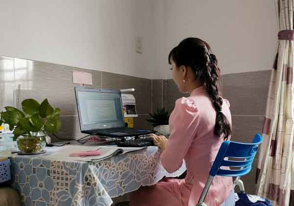 Chuyển đổi số nhìn từ một cuộc họp phụ huynh học sinh