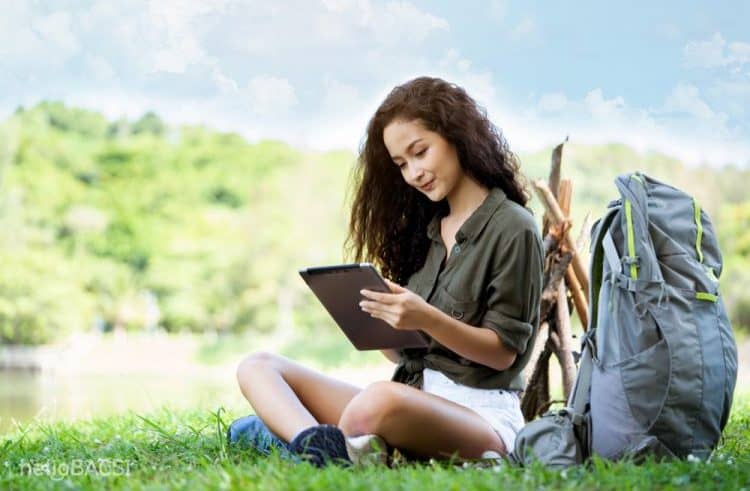 Vì sao con bạn mắc bệnh trầm cảm khi dậy thì?