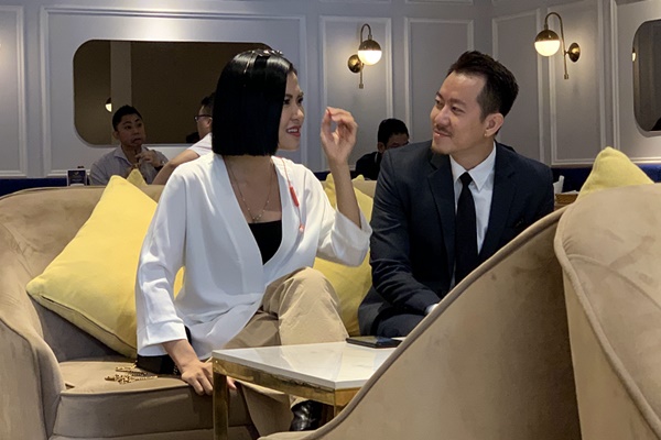 24 tiếng hẹn hò trớ trêu của Pom và Hà Nhi Idol