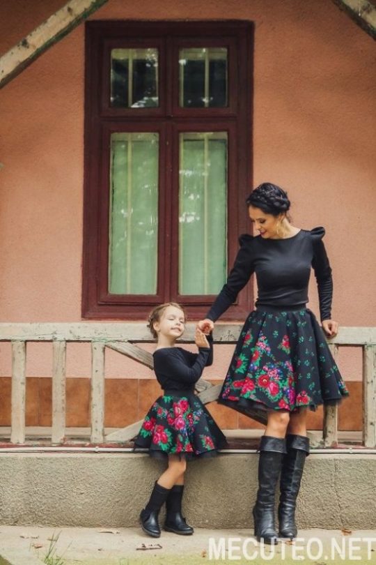 Phối đồ ăn ý cho mẹ và con gái