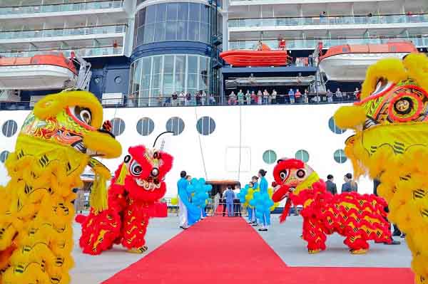 Du lịch Việt Nam đón vị khách quốc tế thứ 15 triệu