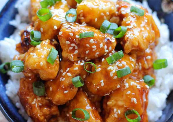 Gà sốt cam nóng hổi, cực kì đưa cơm