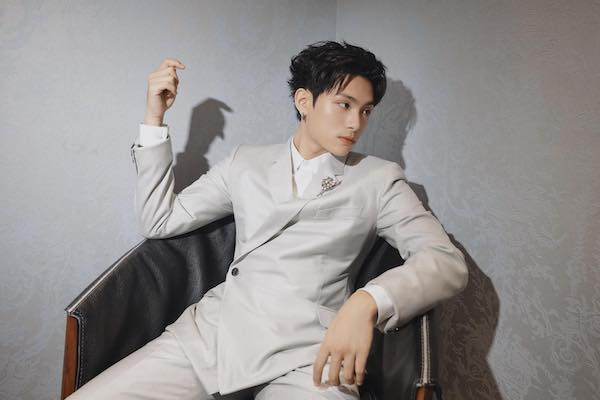 Chân dung nam ca sĩ Việt Nam được nghe nhiều nhất năm 2023 trên Spotify