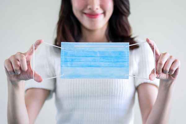 Cách bảo vệ làn da ngay cả khi đeo khẩu trang thường xuyên