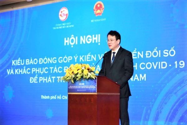 Kiều bào góp ý cho Việt Nam về chuyển đổi số và phát triển kinh tế sau COVID-19