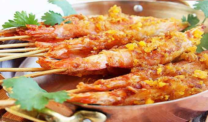 Món ăn từ tôm nhiều người thích ăn nhưng không phải ai cũng biết cách ăn