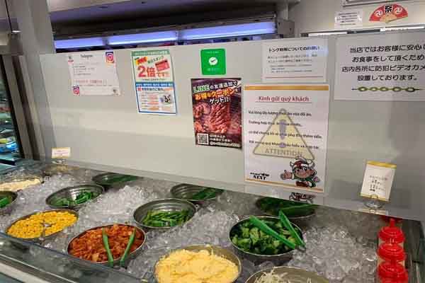 Để người Việt ‘đẹp’ khi ra nước ngoài