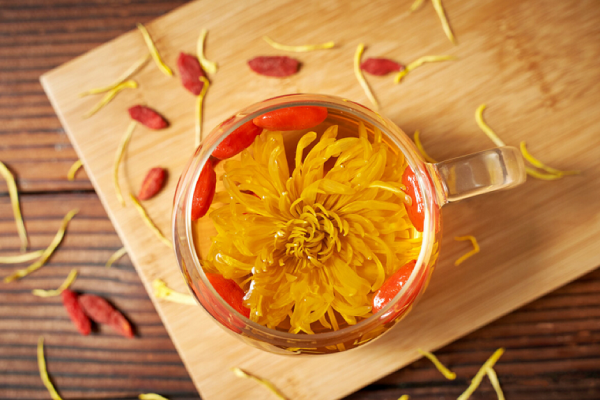 5 loại trà thúc đẩy năng lượng