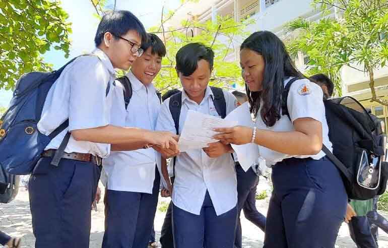 Bộ GD-ĐT giữ nguyên mức học phí hiện hành ở tất cả cấp học 2021 – 2022