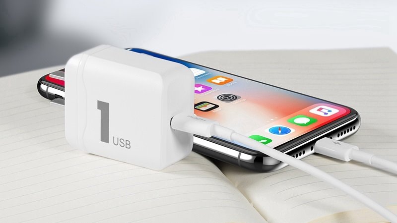 iPhone 2018 sẽ có tặng kèm bộ sạc nhanh 18W theo máy