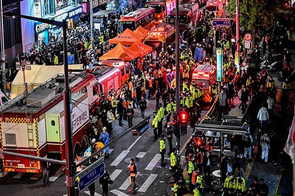 Nhìn lại thảm kịch giẫm đạp tại con phố tử thần Itaewon vẫn không khỏi bàng hoàng