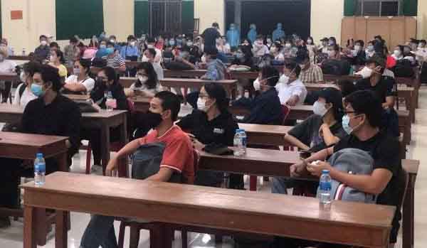 Đồng Tháp: Phát hiện 2 ca dương tính với COVID-19 trong 65 người về từ Indonesia